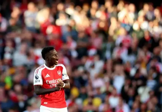 与之相对, alt, 哲凯赖什