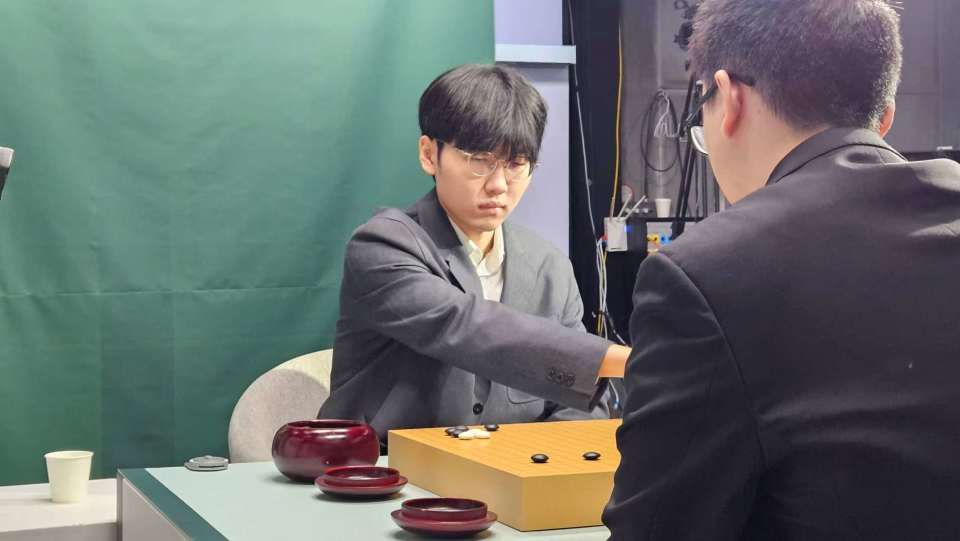 EIyVB, img EIyVB, img