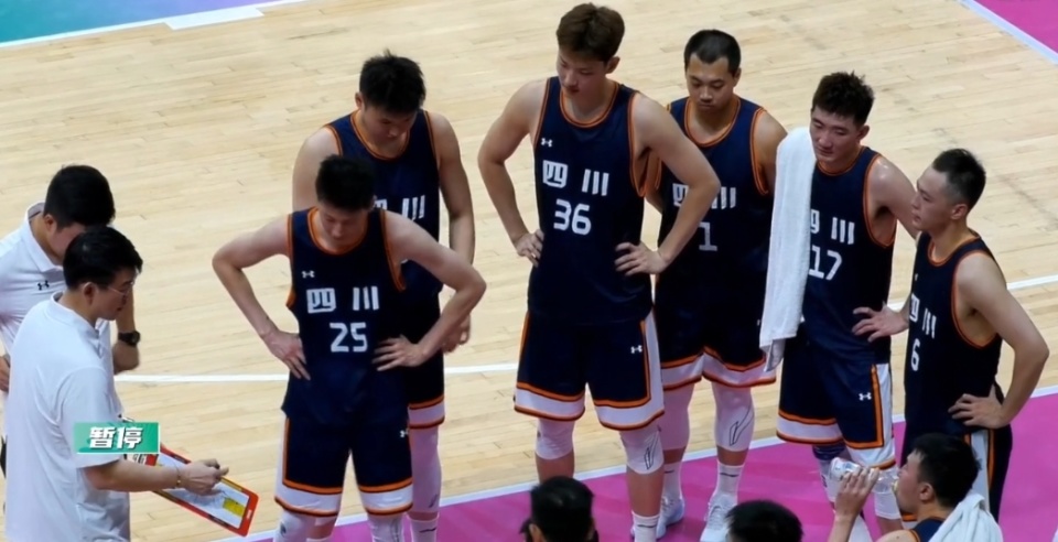 个月的广东, aVEjV, 人的容错率